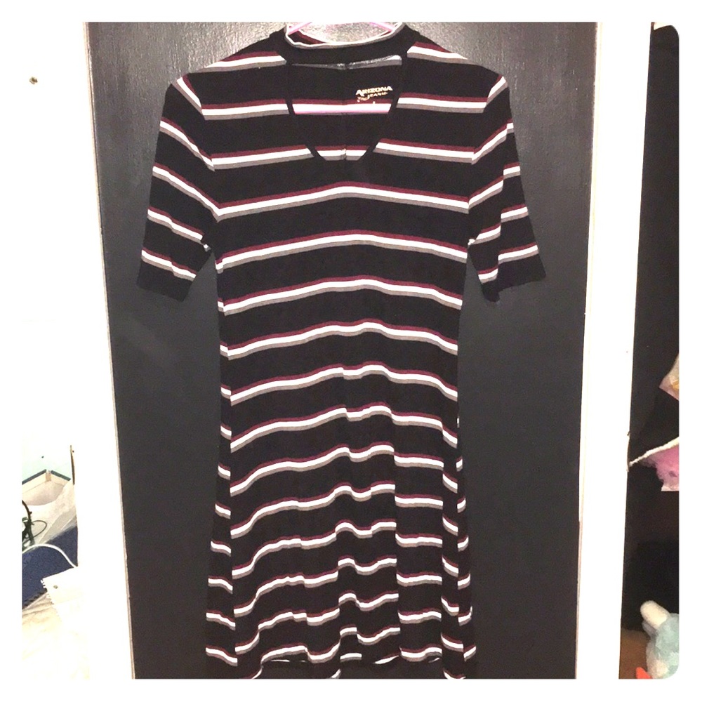 Short sleeve cut out striped dress